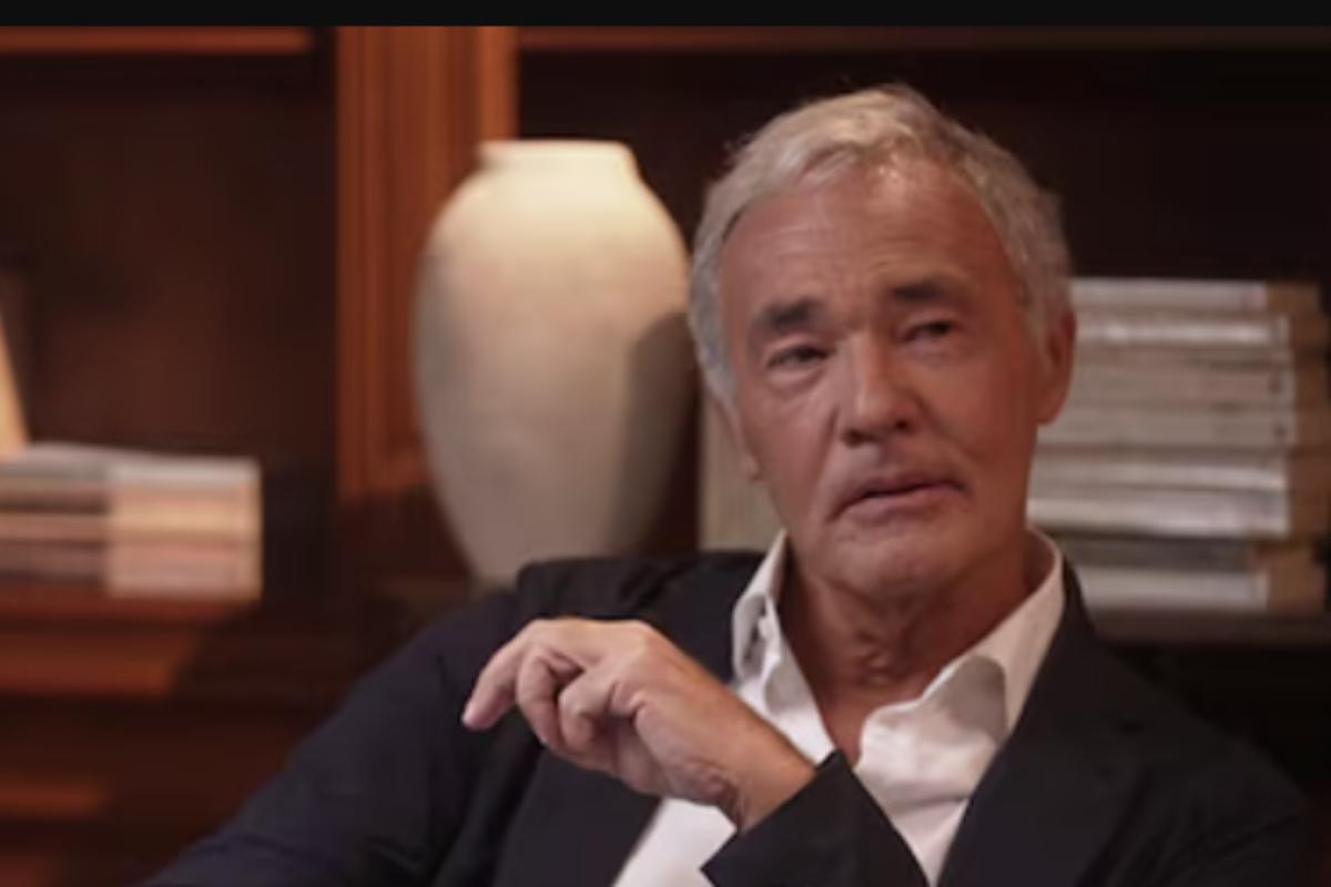 Massimo Giletti, nato a Torino nel 1962, ha costruito la sua carriera giornalistica iniziando nel 1988 con il programma Mixer.